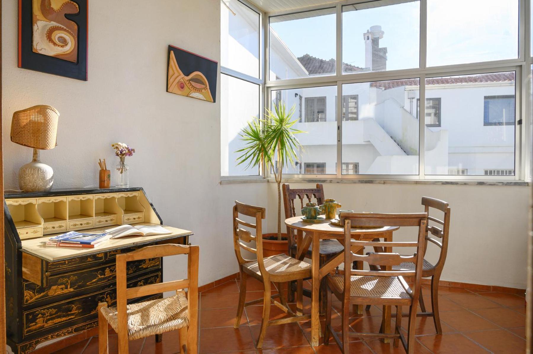 Vic Aveiro Arts House Hotel Luaran gambar